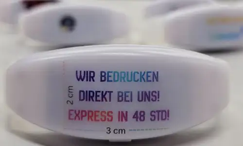 Bedrucktes LED-Armband - Wir bedrucken direkt bei uns! Express in 48 Std!